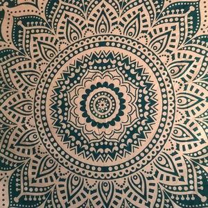 Meet your Posher, Maia